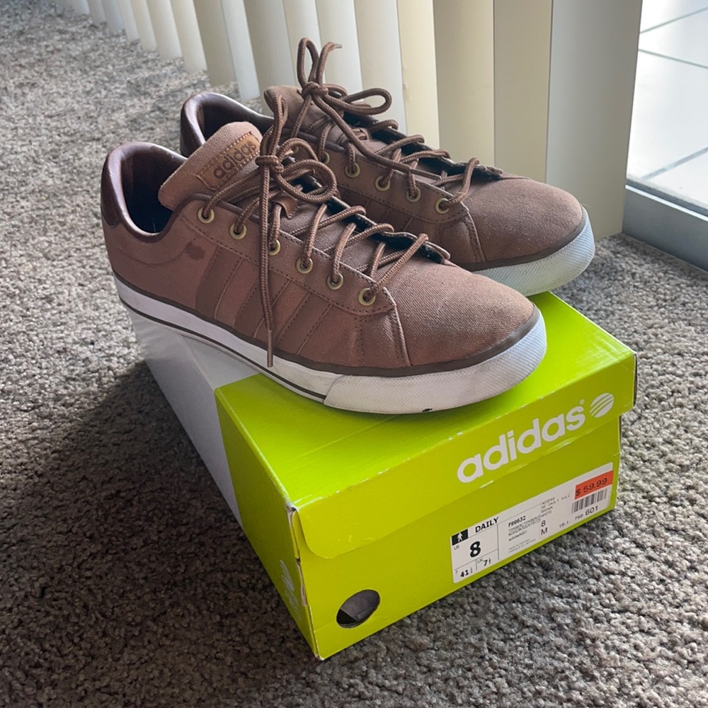 Adidas NEO sneaker size 8 men’s